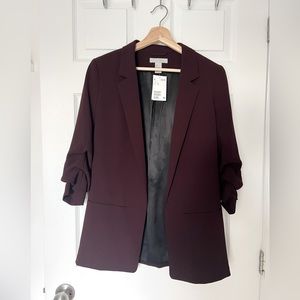 Size 6 H&M Burgundy Blazer with gathered sleeves, never worn